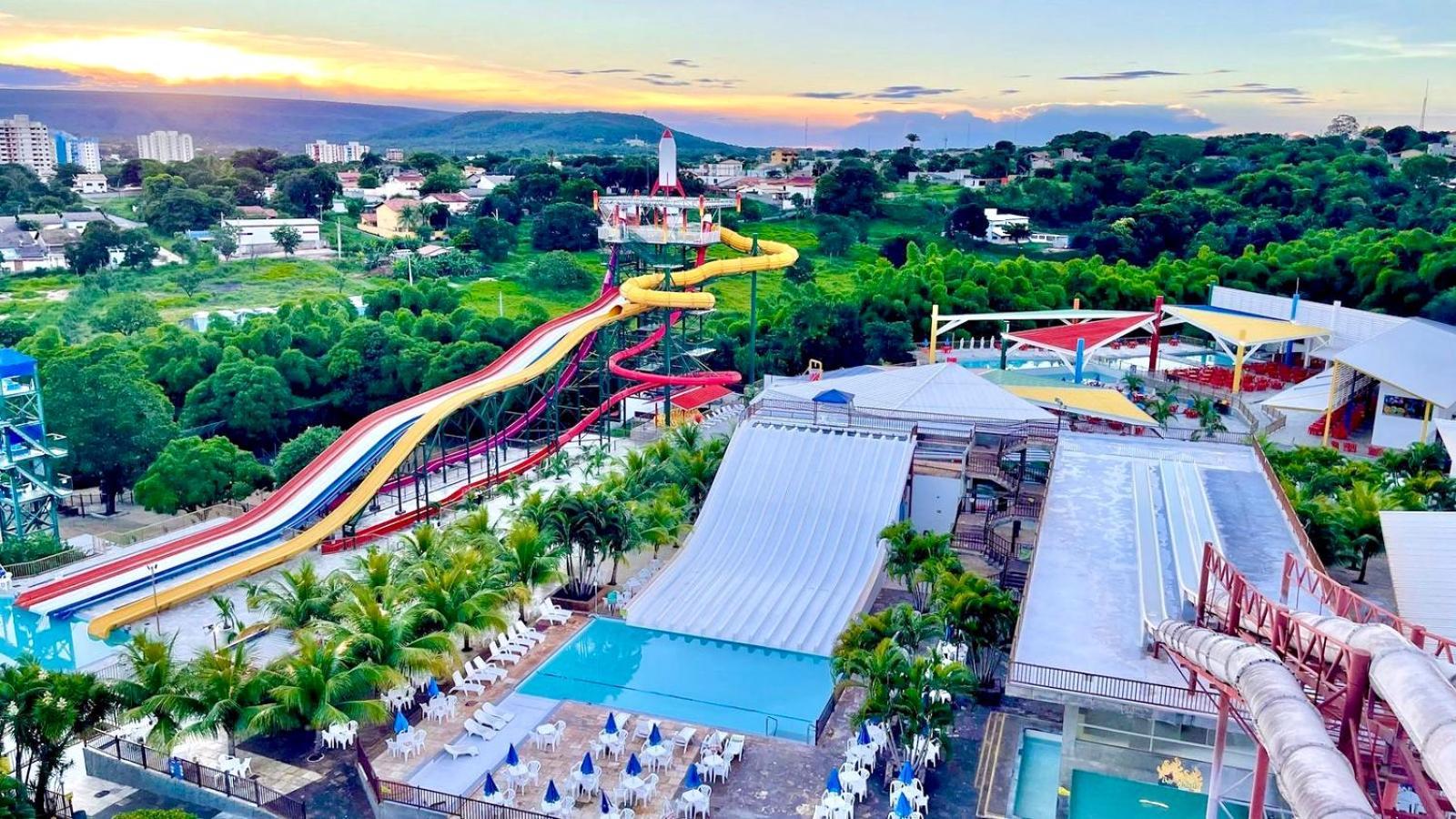 Spazzio Diroma - Com Acesso Acqua Park Caldas Novas Ngoại thất bức ảnh